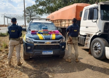 Motorista é preso pela PRF transportando 24 kg de cocaína em carreta na BR-364