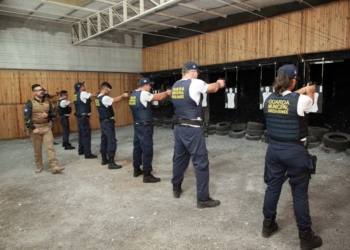 Guardas municipais de VG passam por curso de formação em armamento e tiro