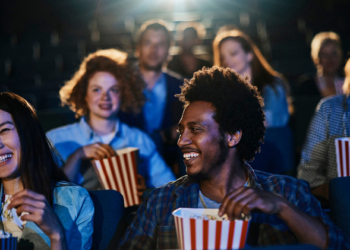 ID Jovem: Saiba como emitir documento que garante viagens gratuitas e meia-entrada em eventos