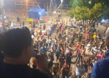 Juca do Guaraná recebe apoio de centenas de pessoas no Pedra 90