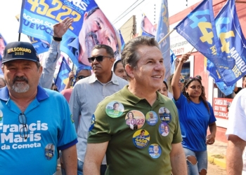 Mauro mostra ações sociais idealizadas por Virginia e garante construção de 40 mil casas