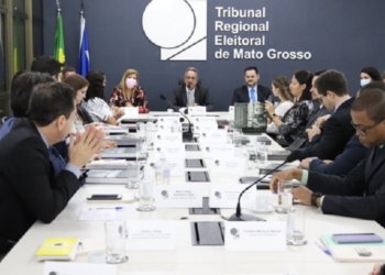 Novos juízes conhecem TRE-MT e particularidades do processo eleitoral