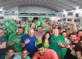 Mais de 4 mil pessoas participam de lançamento da candidatura à reeleição de Max Russi