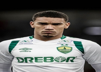 Denílson parabeniza conquista dos companheiros do Sub-23 e mira sequência no profissional