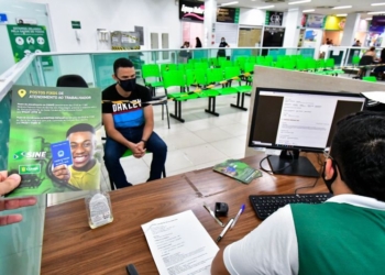 Sine de Cuiabá inicia a semana disponibilizando 802 vagas de empregos; confira as ofertas