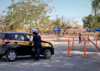 Autoescola deve fornecer intérprete de Libras em Peixoto de Azevedo