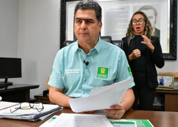 Após decisão de Barroso, Emanuel anuncia ônibus de graça nas eleições de 30 de outubro