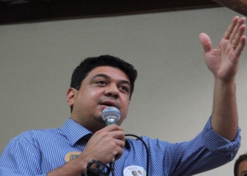 Kalil Baracat não cumpre legislação e é acusado de calote pelos trabalhadores da Educação