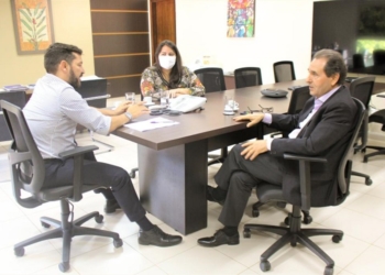 Seplag e Facmat firmam parceria para atrair novos fornecedores para o Estado