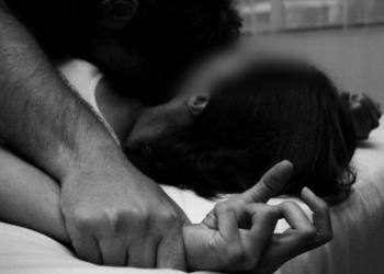 Homem é preso por estuprar e manter relacionamento com adolescente de 13 anos