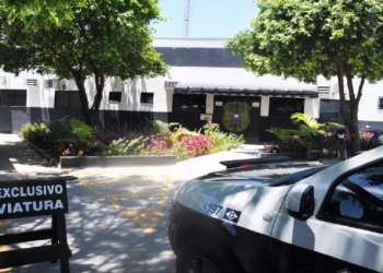 Cinco são presos por envolvimento na morte de homem encontrado enrolado em cobertor