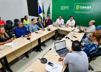 Emanuel reforça compromisso de fortalecer os eixos do desenvolvimento econômico e social