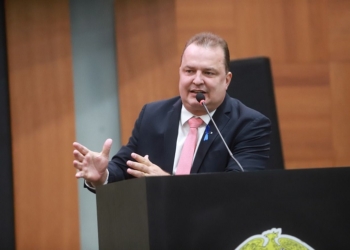 Max Russi quer agilidade na liberação de linhas de créditos ao pequeno empresário