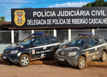 Ladrão assalta residência leva cartões bancários da vítima e usa para fazer compras