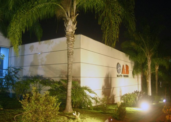 OAB-MT requer afastamento de delegado que invadiu casa e ofendeu advogado