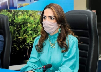 Vereadora é chamada de “vagabunda” e recebe comentários sexuais de radialistas