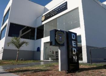 Agente de segurança pública é preso por ameaça e agresão contra ex-companheira