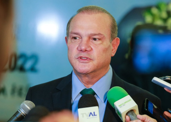 Governador, vice, senador e deputados eleitos em 2 de outubro são diplomados pela Justiça Eleitoral