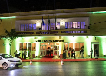 Cine Teatro Cuiabá recebe exposição de presépios de Natal