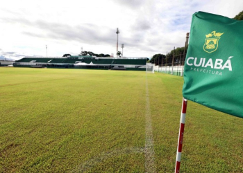 Gramado do Dutrinha passará por revitalização para a temporada 2023