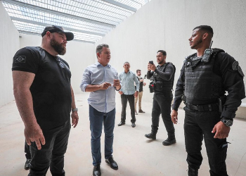 Governador vistoria obras na PCE: “Vamos ter o mais moderno e eficiente presídio do Brasil”