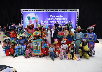 Primeira-dama de MT, Virgínia Mendes, é eleita presidente de honra da APDM