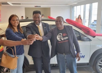 Conselho de Promoção da Igualdade Racial recebe veículo novo para atender demandas