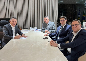 Governador nomeia Deosdete Cruz Júnior para ser o novo procurador-geral de Justiça