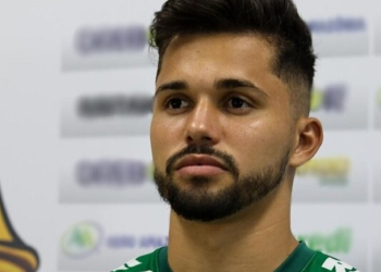Após saída polêmica do Cuiabá, Alesson é anunciado por outro time da elite nacional