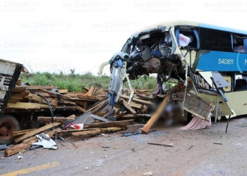 Mortos no acidente da BR-163 são o motorista do ônibus, o caminhoneiro e uma passageira