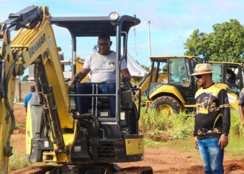 Várzea Grande capacita mão-de-obra para operacionalização de máquinas pesadas