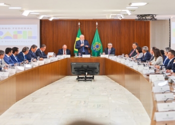 Mauro pede a Lula que faça agenda pró-investimento privado e diz ser louvável ideia da União
