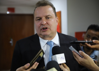 Auxílio a agentes comunitários e aluguel social são propostos por Max Russi