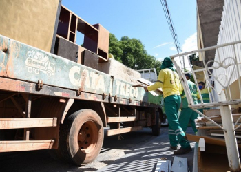 Mais de 260 bairros cuiabanos foram atendidos pelo programa Cata-treco em 2022