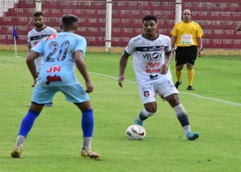 Academia goleia o Cacerense dentro de casa e entra no G-6 do Campeonato Mato-grossense