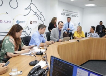 Porto afirma que militarização da Adalgisa de Barros está nas mãos da comunidade escolar