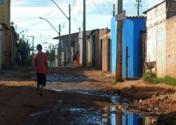 Em Mato Grosso mais de 77% das crianças e dos adolescentes vivem na pobreza