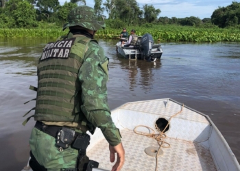 Juizado Volante Ambiental de Cáceres realiza fiscalização no Rio Paraguai e afluentes