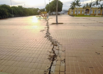 Limpurb e Secretaria de Obras vão fazer a reforma completa na Orla do Porto I, que apresenta rachaduras