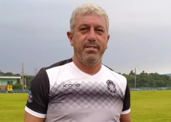 Dom Bosco age às pressas e anuncia treinador para substituir Bernardo Gomes