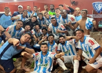 Com gol de Juliano no fim, Dom Bosco vence a Academia fora de casa e desencanta no Estadual