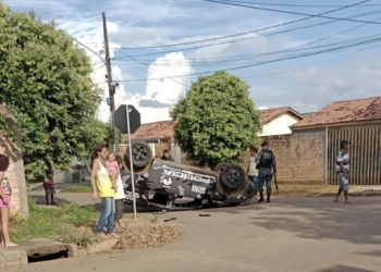 Viatura da Força Tática capota quando investigava localização criminosos