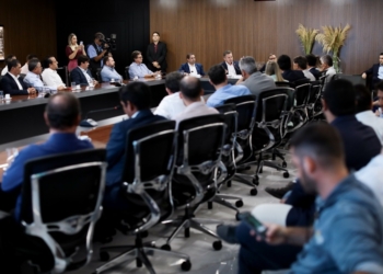 Governo recebe sugestões de construtoras para viabilizar a construção de 40 mil casas em MT