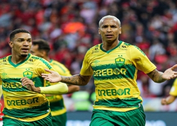 Deyverson marca e alfineta ‘secadores’ do Cuiabá; “futebol é jogado e não falado”