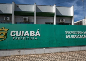Equipe gestora de creche onde criança autista apanhou é afastada por secretaria de educação