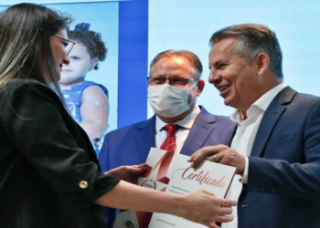Governo de MT premia 23 municípios com melhores resultados no Imuniza Mais MT