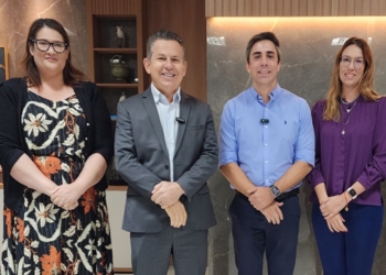 Governo de MT anuncia novo edital para selecionar mais 100 estudantes para intercâmbio na Inglaterra