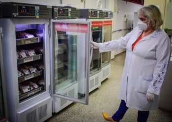 MT Hemocentro é certificado pela Hemobrás para auxiliar indústria na produção de medicamentos do SUS