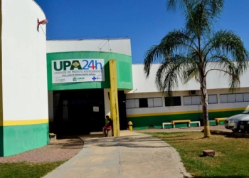 Homem é baleado e irmão ameaça de morte equipe médica se não salvar a vida da vítima