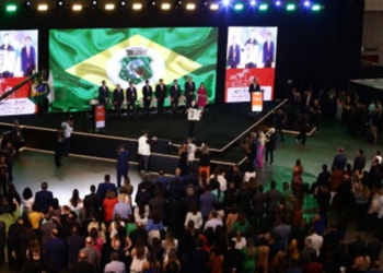 Debates apontam soluções para problemas do meio ambiente e violência escolar